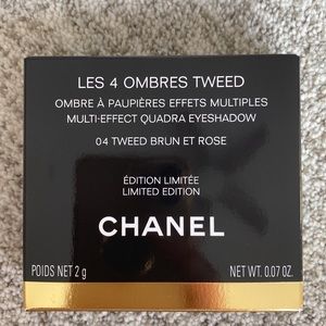 Chanel Les Tweed in 04 Tweed Brun et Rose. Limited edition